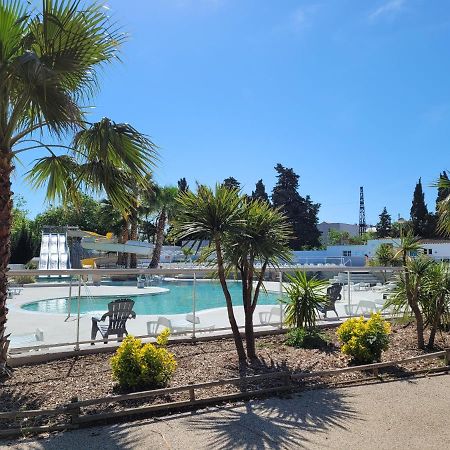 Camping Des Septs Fonts آجد المظهر الخارجي الصورة
