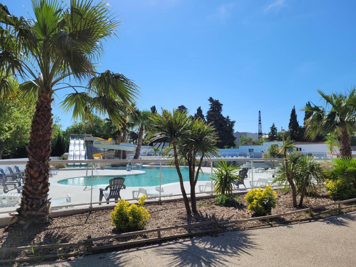 Camping Des Septs Fonts آجد المظهر الخارجي الصورة